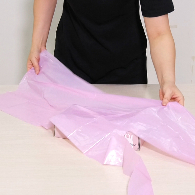 Roll Safe Cooking Disposable Aprons
