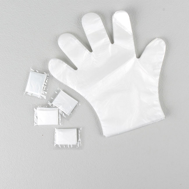 Individual Folded 3.5x8.6cm/6.5x5cm PE Gloves Disposable Hair Dyeing Tool Kits / Beauty Salon Tool Kits